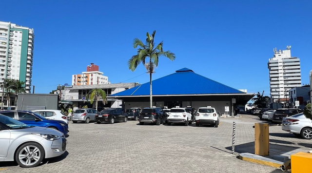 Camelão abre oportunidades para novos lojistas em São José e Palhoça
